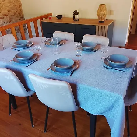 Ninho Do Corvo Da Urgueira , Casa Dos Reis Alpesi faház